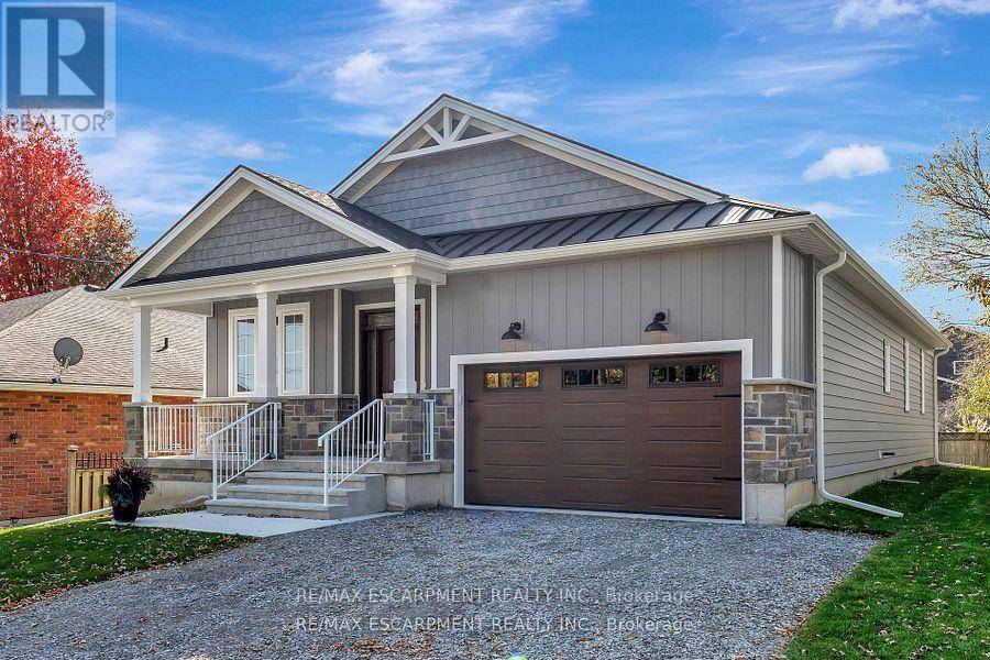 Norfolk (port Dover), ON N0A1N0,605 ST. ANDREW STREET