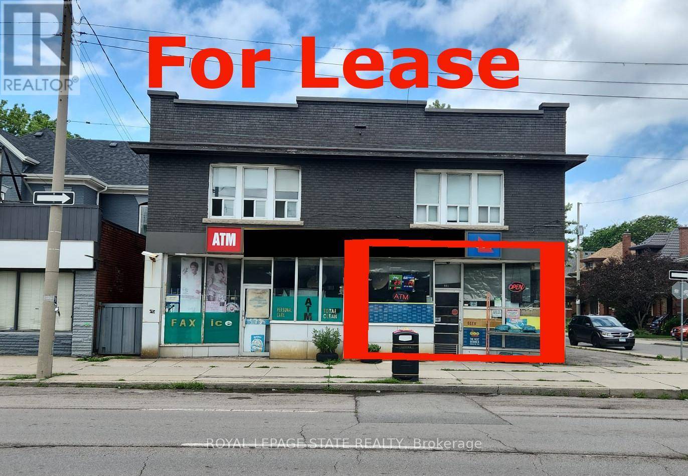 Hamilton (gibson), ON L8M1M4,901 MAIN STREET E