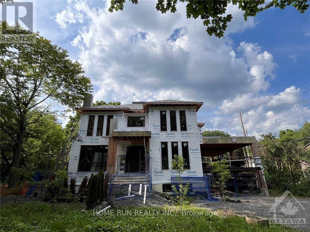 Ottawa, ON K1M1H8,485 MAPLE LANE