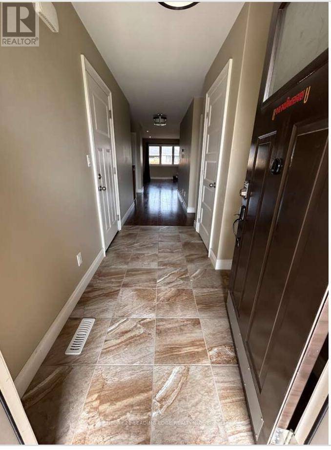 Belleville (belleville Ward), ON K8N0B6,37 TESSA BOULEVARD