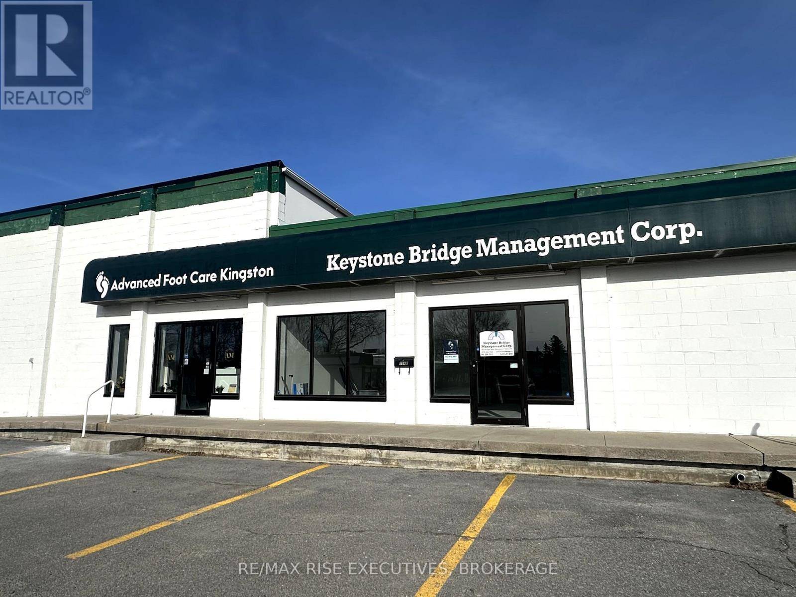 Kingston (city Southwest), ON K7M4L5,714 Front RD #8