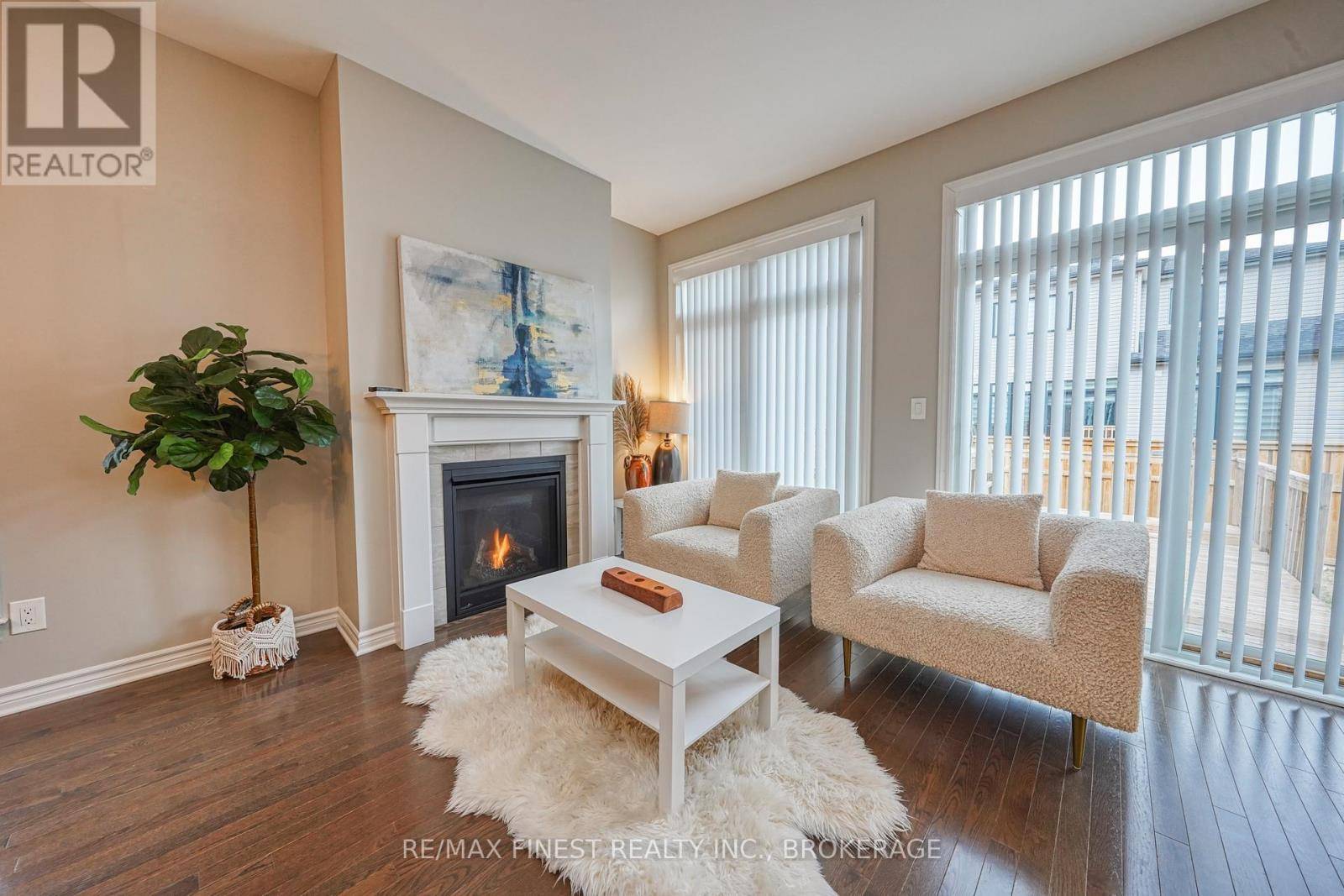 Kingston (east Gardiners Rd), ON K7M0H4,1259 WHEATHILL STREET