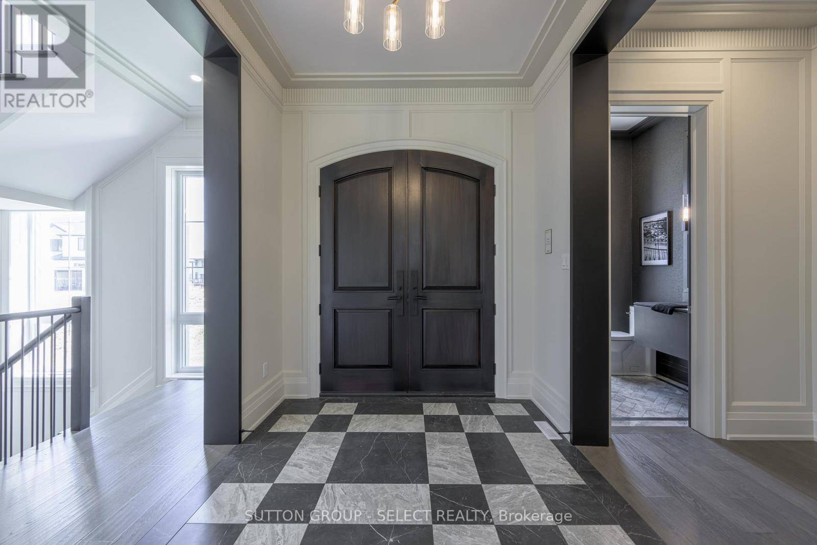London South (south K), ON N6K4M7,326 MANHATTAN DRIVE