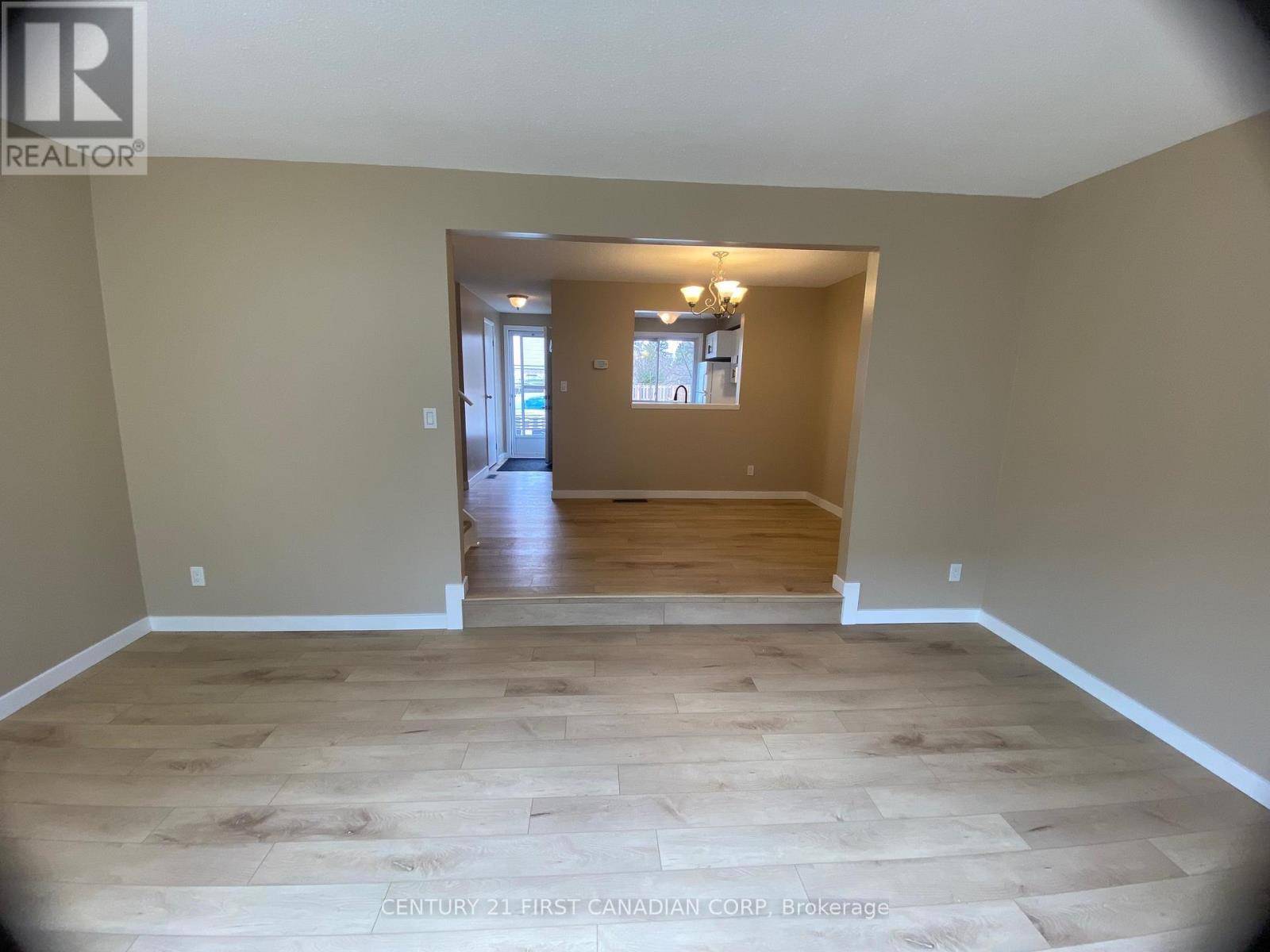 Niagara Falls (stamford), ON L2J3W9,6767 Thorold Stone RD #68