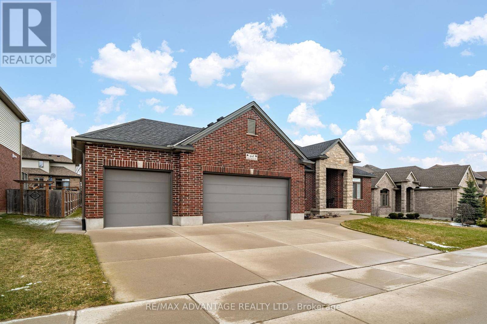 Middlesex Centre (ilderton), ON N0M2A0,64 BLUE HERON DRIVE