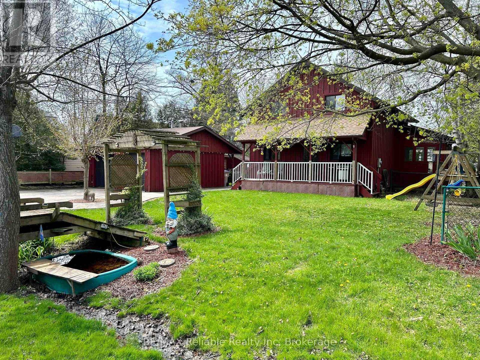 Bluewater (stanley), ON N0M1G0,74431 WOODLAND DRIVE
