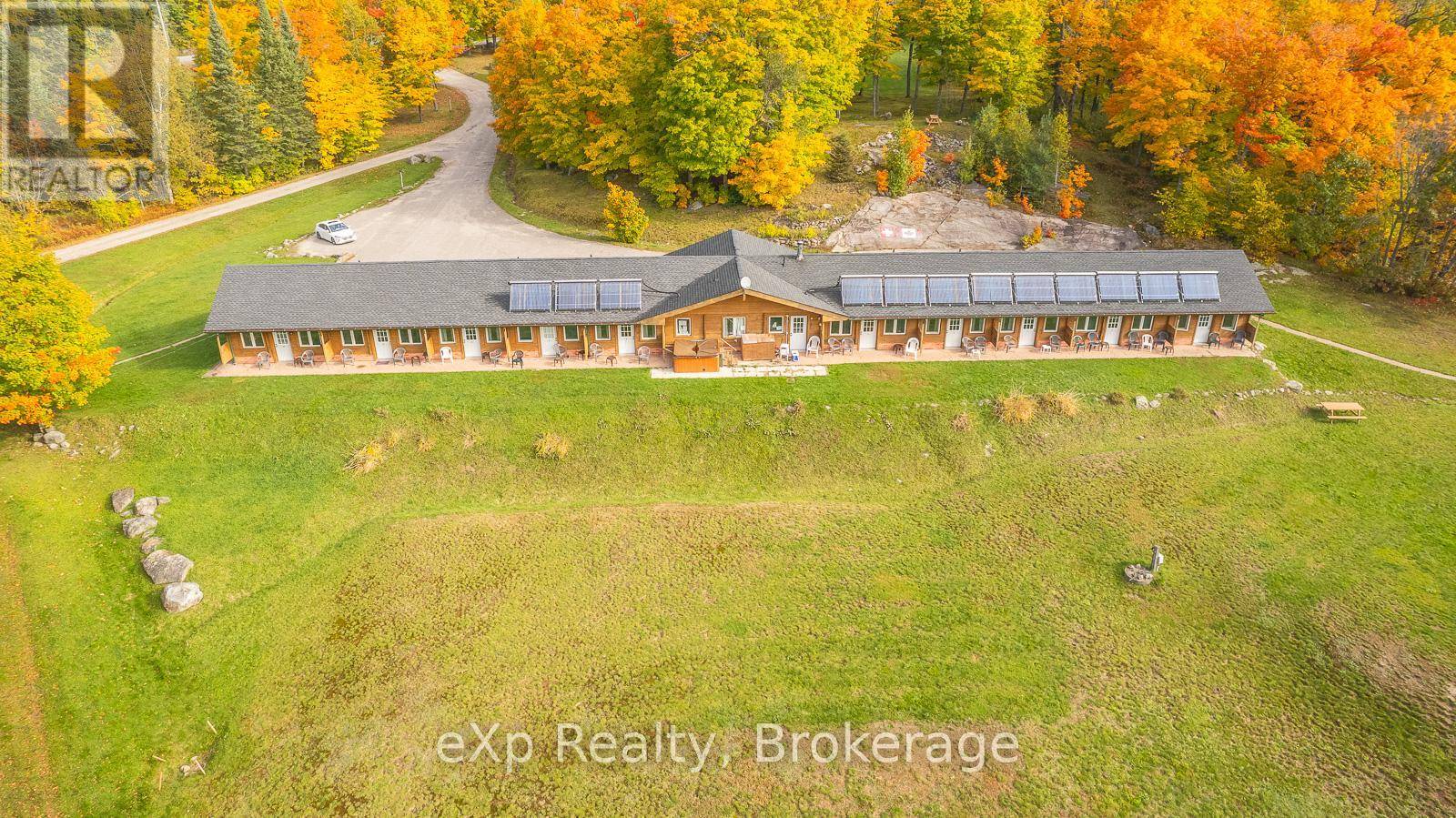 Magnetawan (ahmic Harbour), ON P0A1P0,5333 HIGHWAY 124 HIGHWAY
