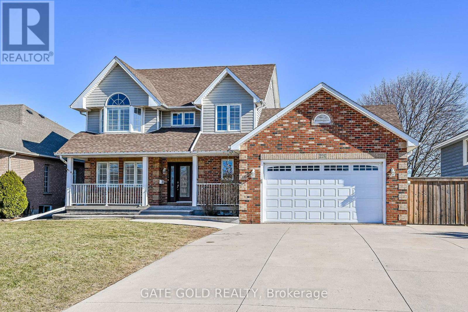 Hamilton (stoney Creek), ON L8J3T7,228 HIGHLAND ROAD W