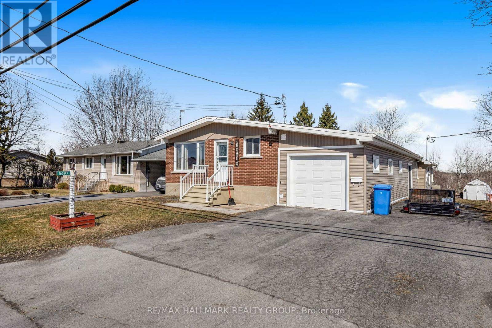 South Stormont, ON K6K1S2,5697 HIGHWAY 138 HIGHWAY S