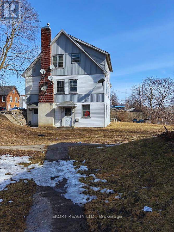 Belleville (belleville Ward), ON K8P1S1,17-23 MOIRA STREET W
