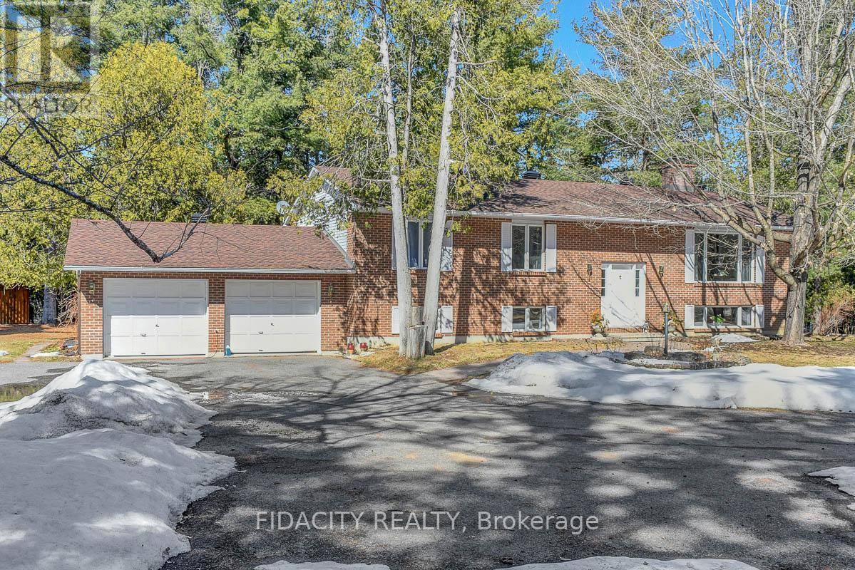 Ottawa, ON K0A1L0,136 GREY STONE DRIVE