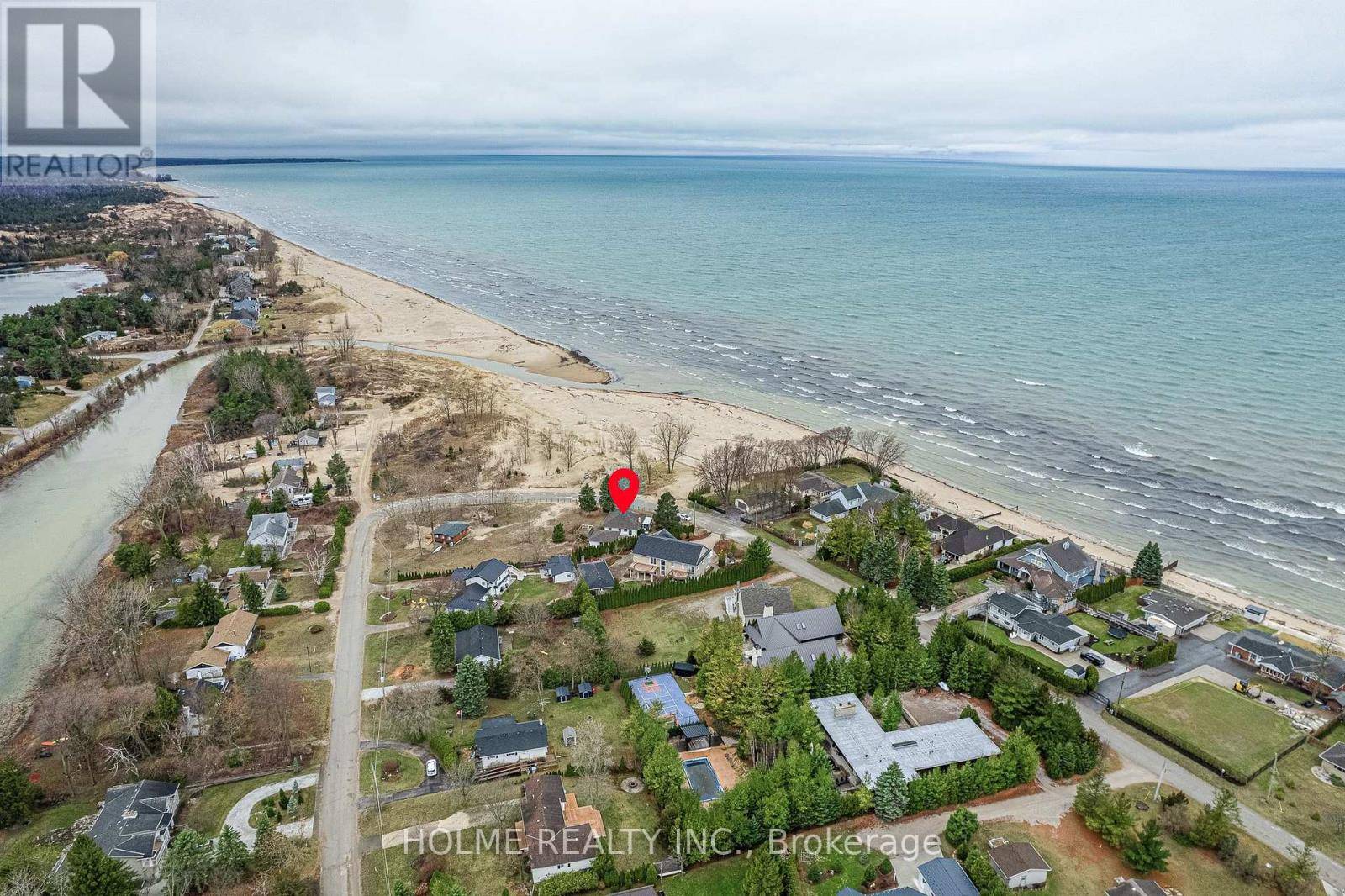 Lambton Shores (port Franks), ON N0M2L0,7401 BOND ROAD