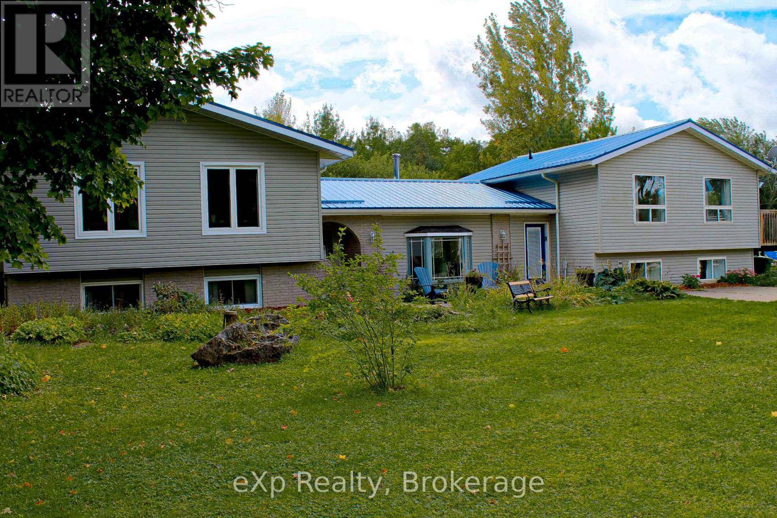 Grey Highlands, ON N0C1E0,208 PELLISIER STREET