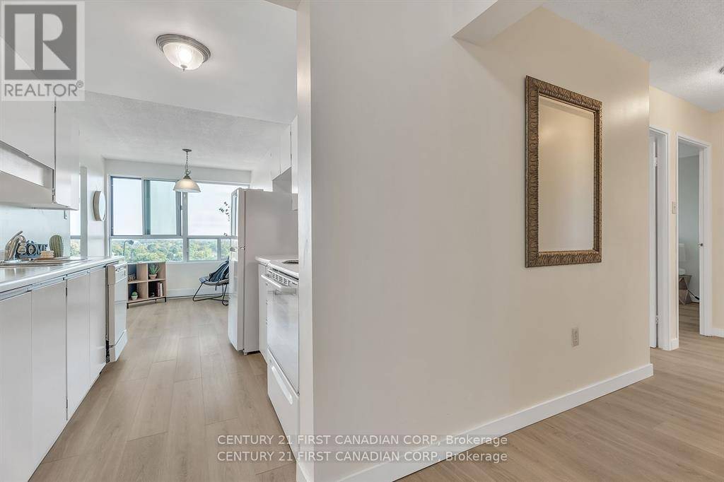 London, ON N5X2R8,600 Grenfell DR #1010