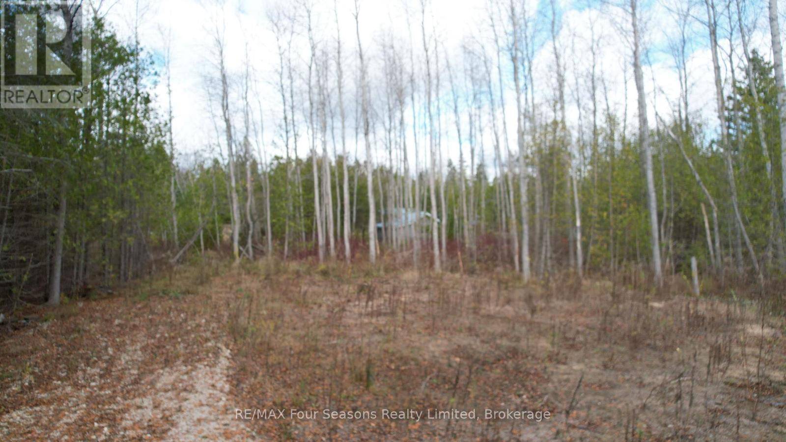 South Bruce Peninsula, ON N0H2T0,LOT 69-70 ISABELLA STREET