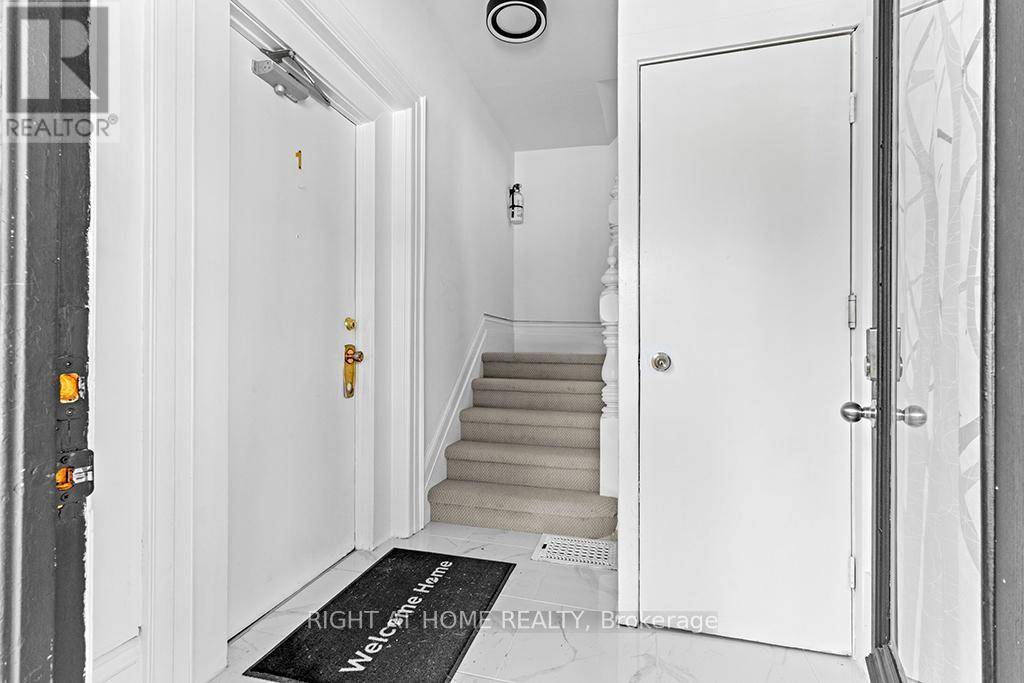 Owen Sound, ON N4K2N6,774 4TH AVENUE E