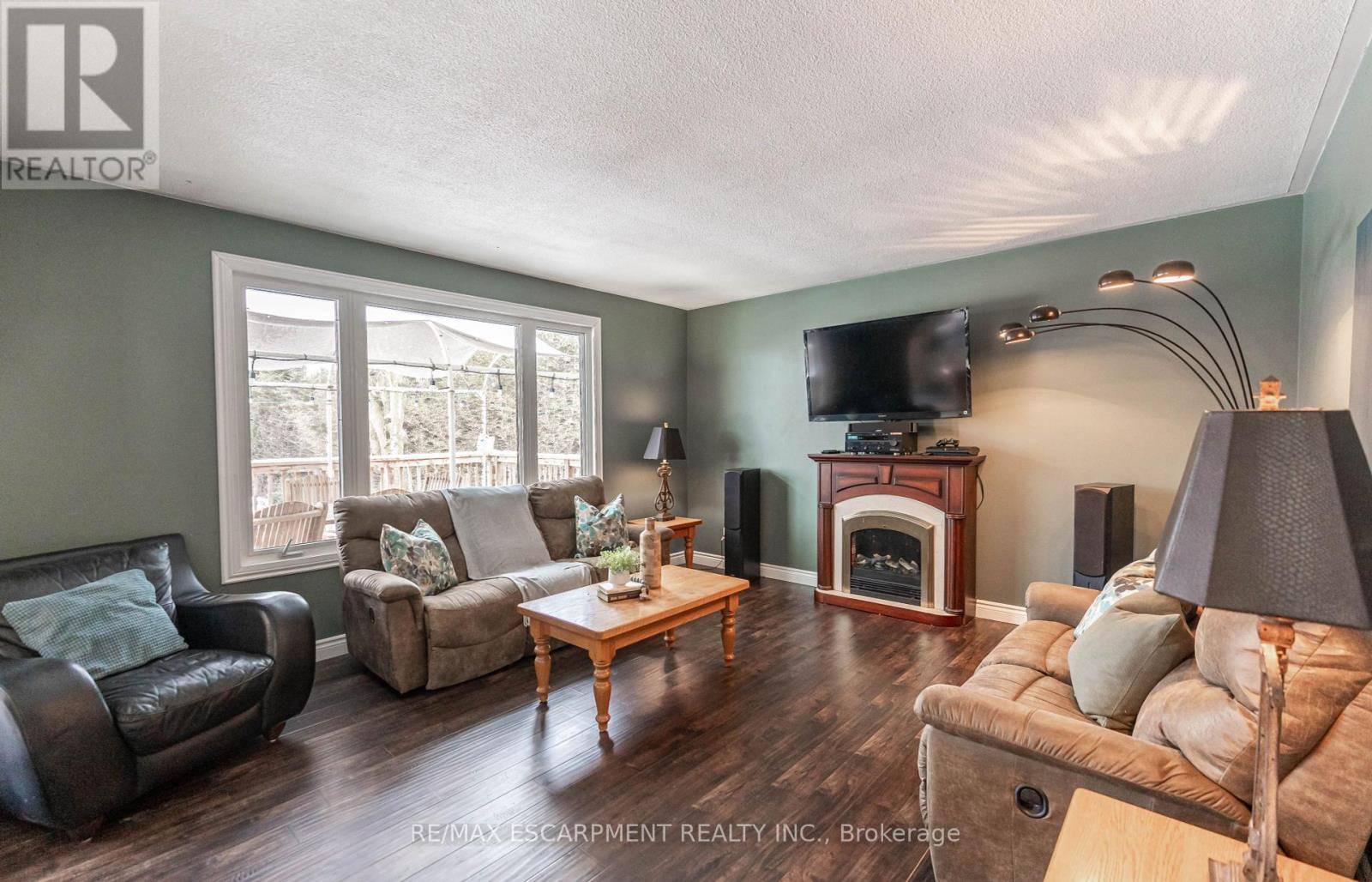 Guelph/eramosa (rockwood), ON N0B2K0,5410 Wellington 29 RD