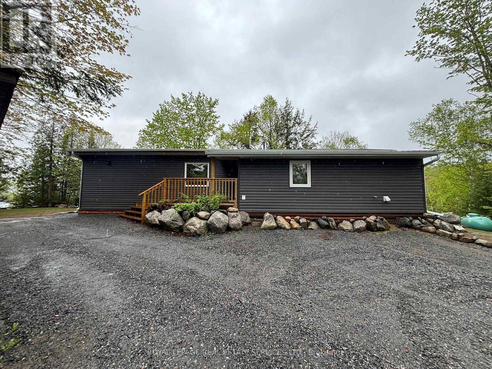 Whitestone (hagerman), ON P0A1G0,92 Swords RD #Bachelor