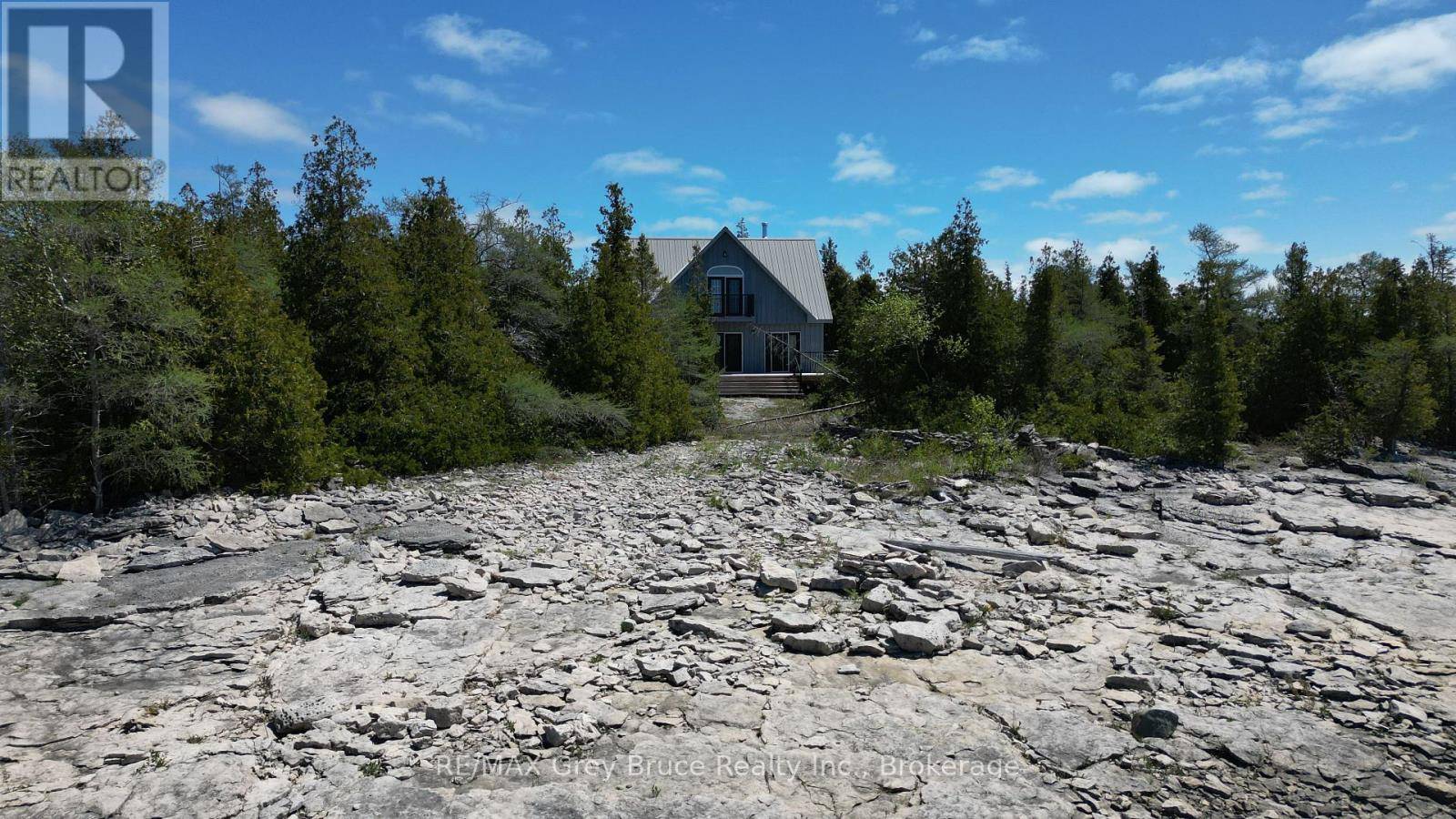 Northern Bruce Peninsula, ON N0H1Z0,7 BASS ROAD