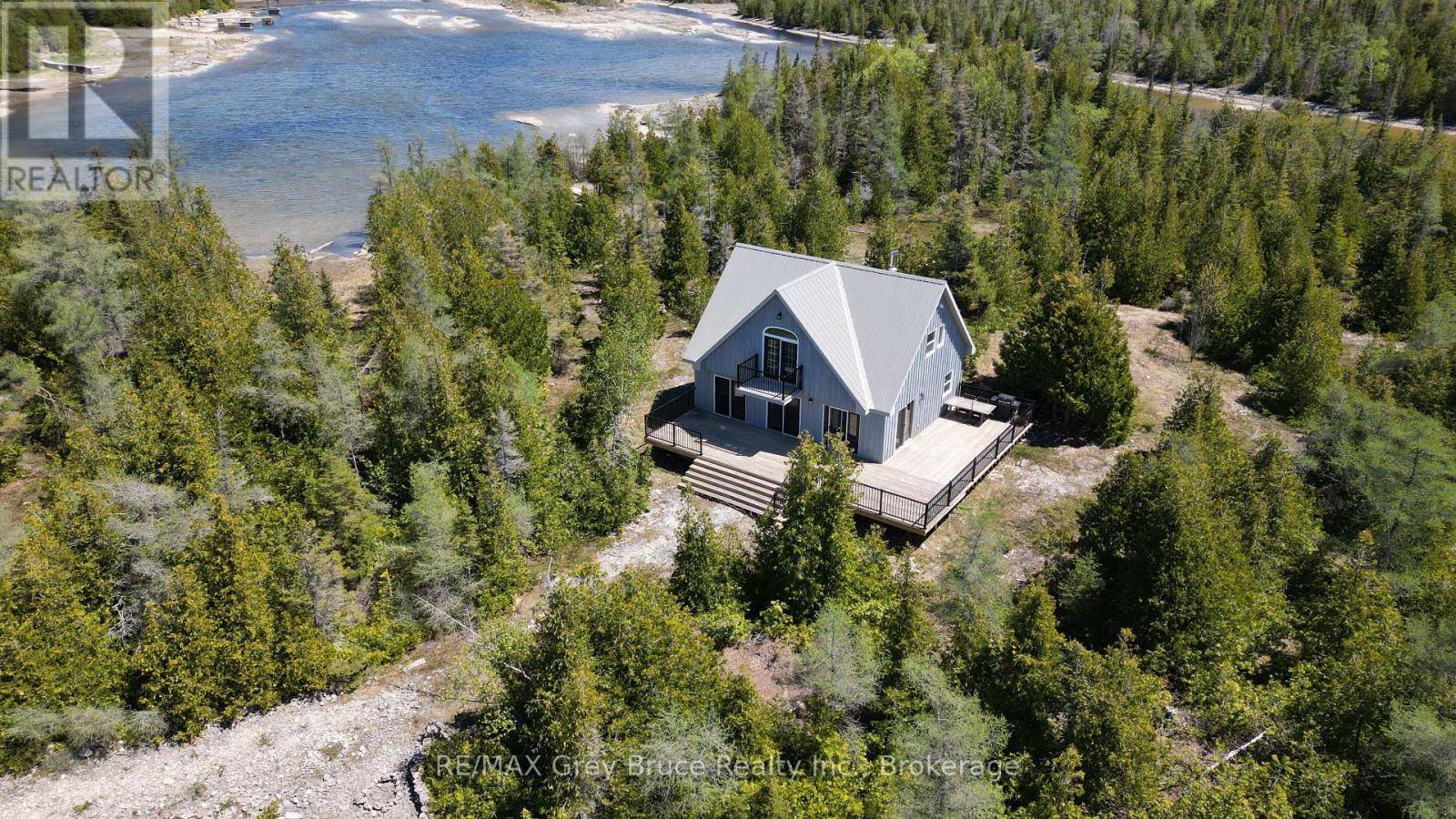 Northern Bruce Peninsula, ON N0H1Z0,7 BASS ROAD