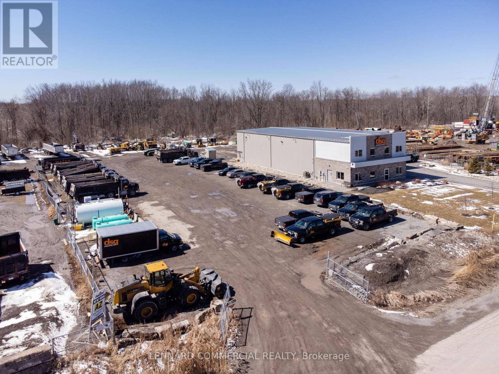 Ottawa, ON K4P1A1,6799, 6805, 6811 HIRAM DRIVE