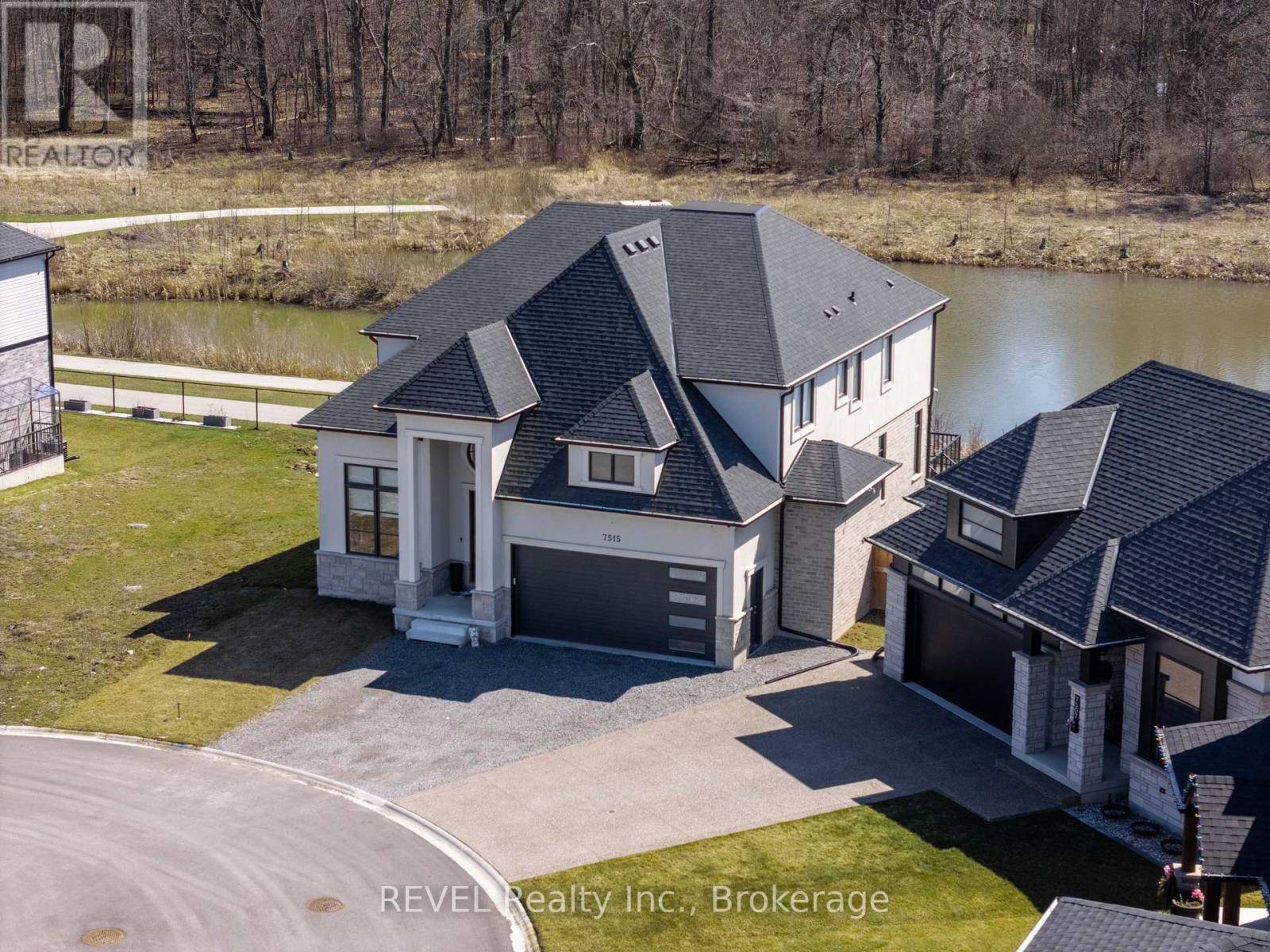 Niagara Falls (222 - Brown), ON L2H3T4,7515 SHERRILEE CRESCENT