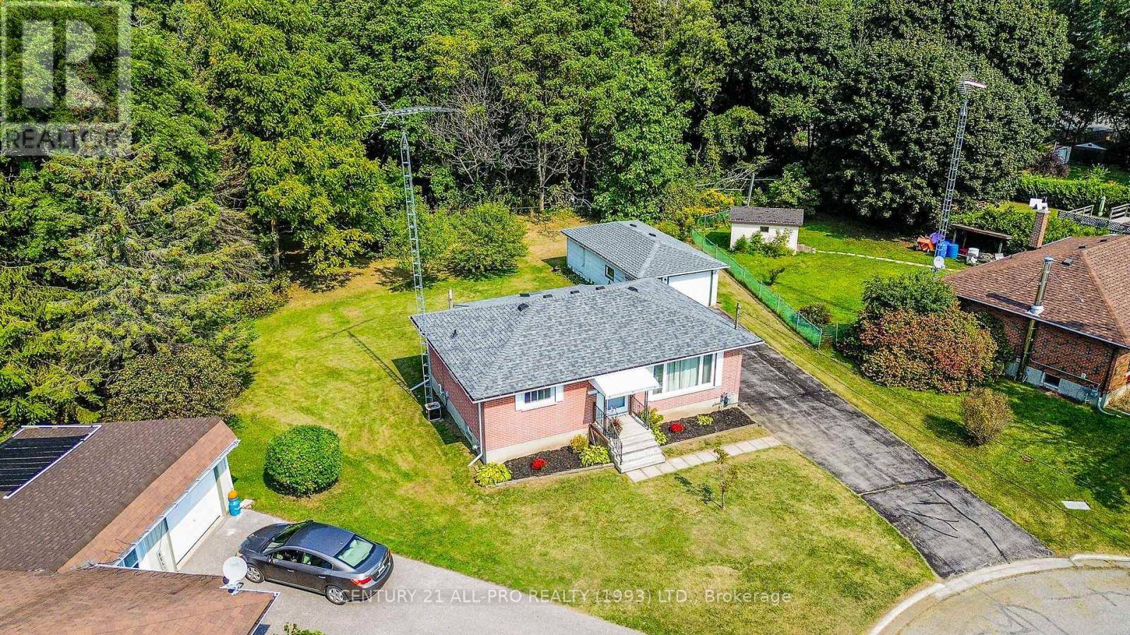 Cobourg, ON K9A1A5,224 NICKERSON DRIVE