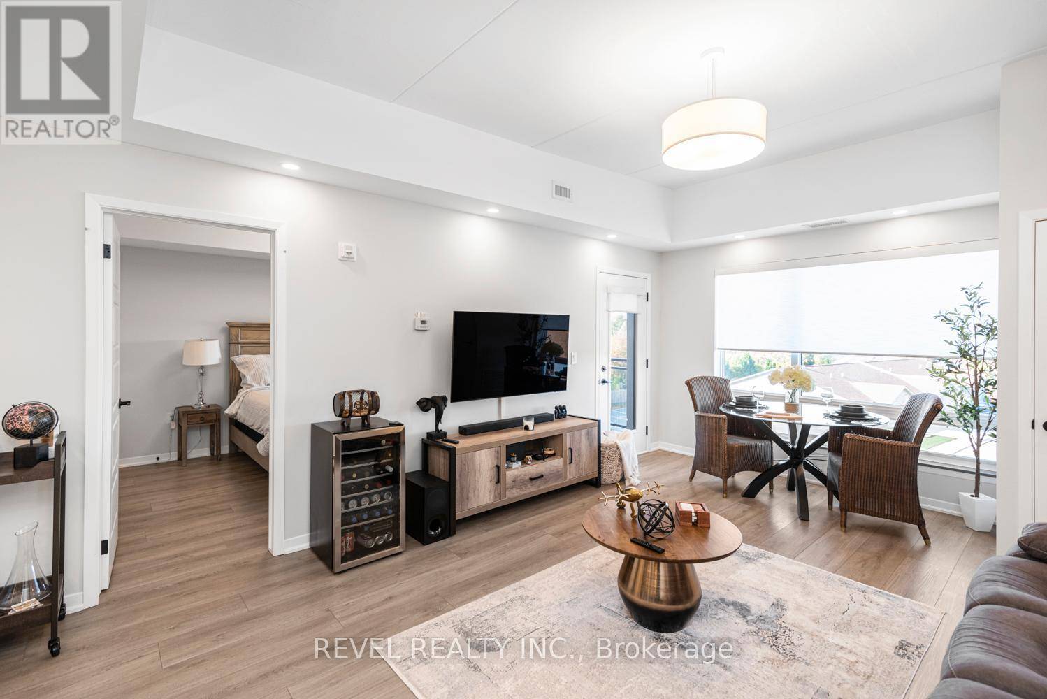 Lincoln (lincoln-jordan/vineland), ON L0R2C0,3998 Victoria AVE #408