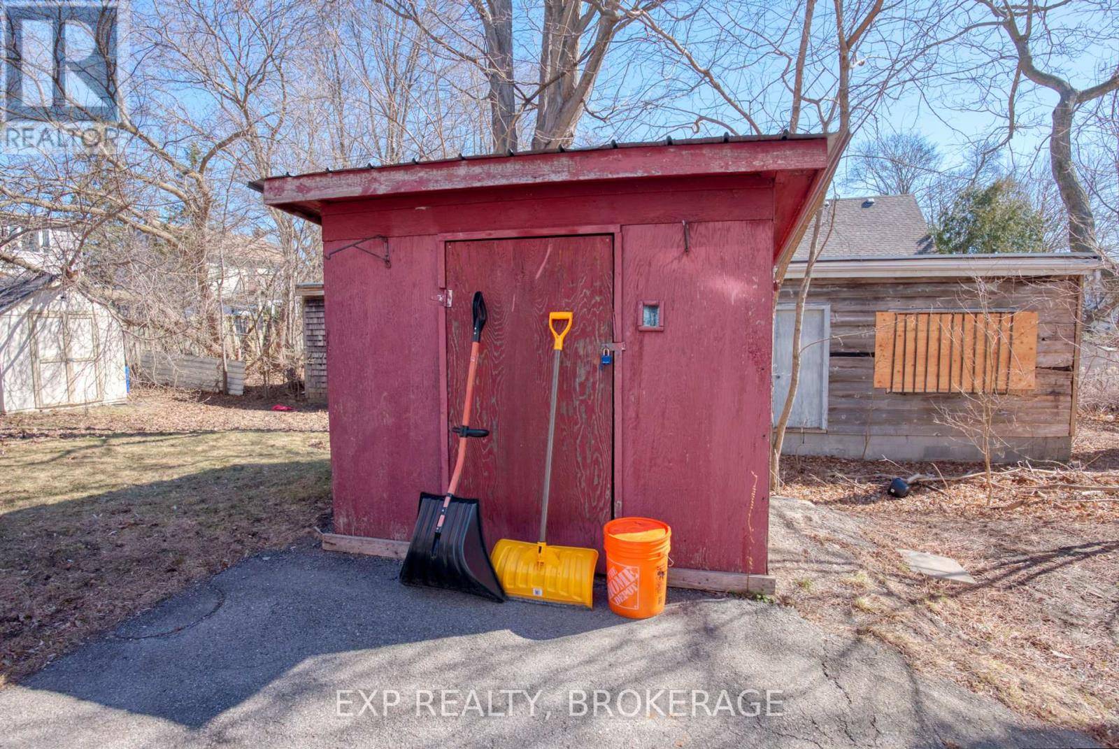 Quinte West (trenton Ward), ON K8V5C3,139 LORNE AVENUE