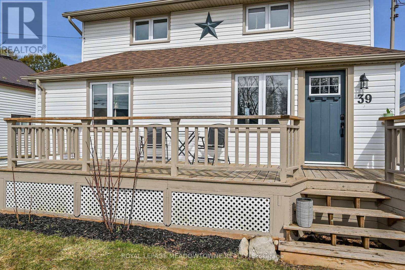 Blandford-blenheim, ON N0J1V0,39 ELGIN STREET W