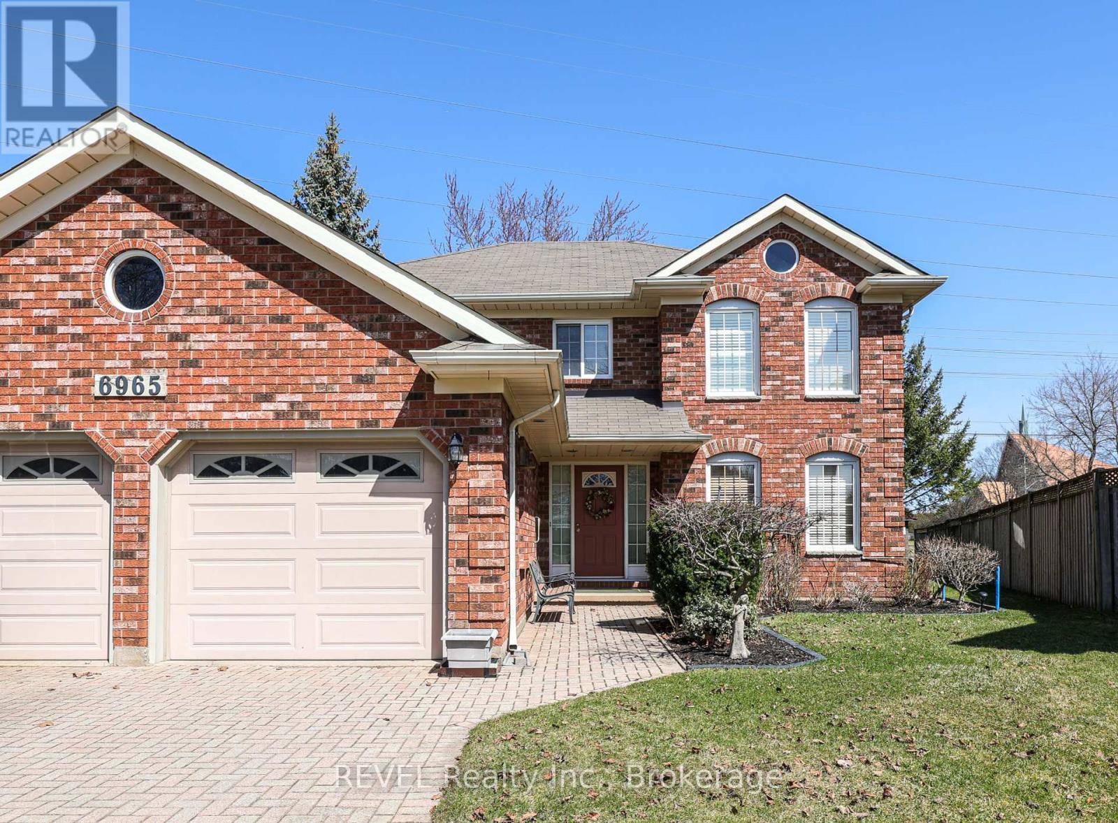 Niagara Falls (217 - Arad/fallsview), ON L2G7S7,6965 HAROVICS LANE
