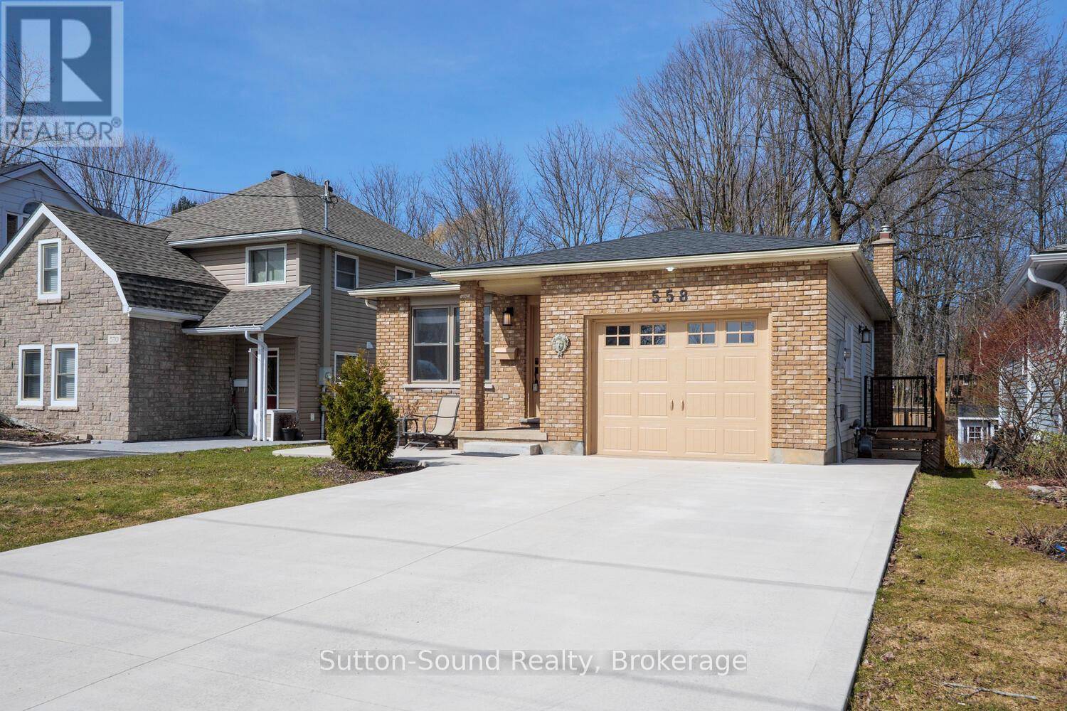 Owen Sound, ON N4K4G9,558 23RD STREET W