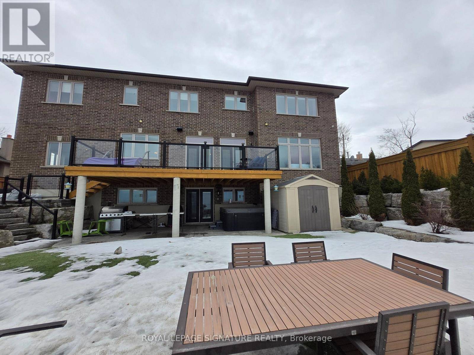 Hamilton (stoney Creek), ON L8E5C9,38 SEABREEZE CRESCENT
