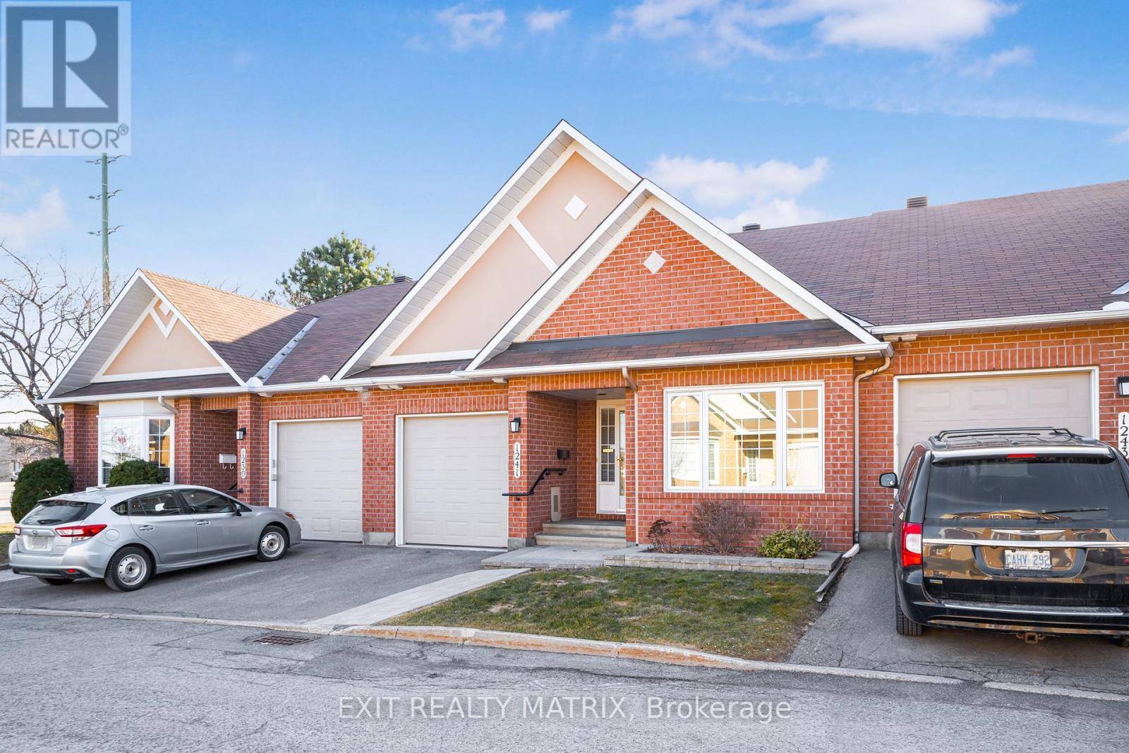 Ottawa, ON K1J1E2,1241 Foxborough Private #-