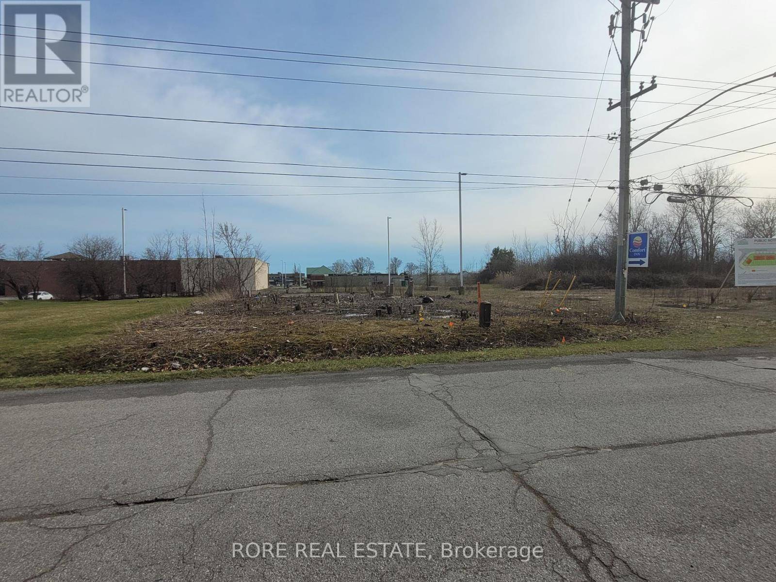 Fort Erie (lakeshore), ON L2A1S1,435 WALDEN BOULEVARD