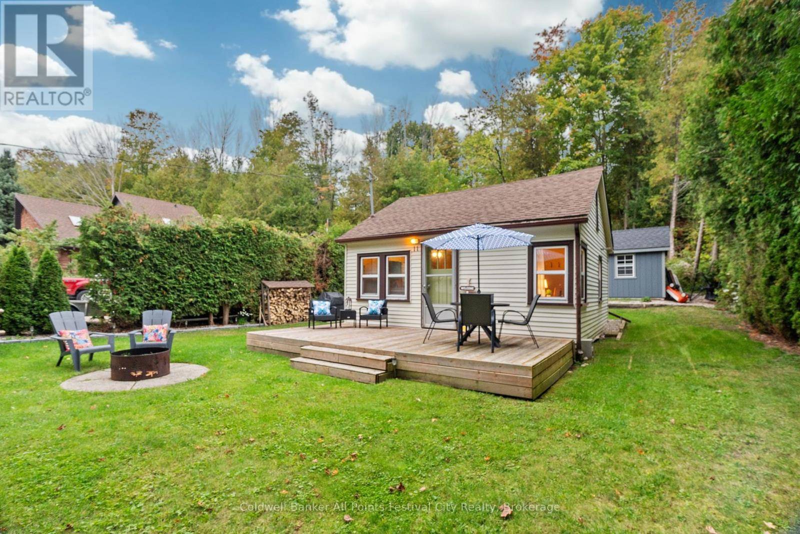 Ashfield-colborne-wawanosh (ashfield), ON N7A3X8,11 MELBOURNE STREET