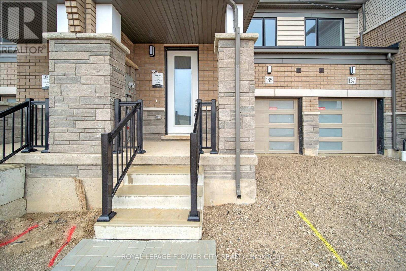 Hamilton (binbrook), ON L0R1C0,135 ALWAY ROAD
