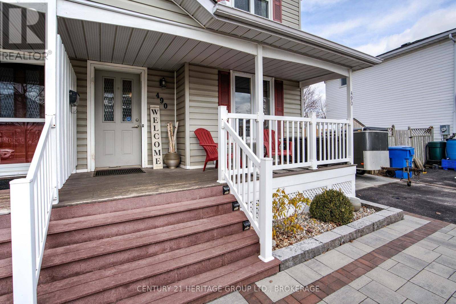 Kingston (east Gardiners Rd), ON K7M8P6,490 GRANDTRUNK AVENUE