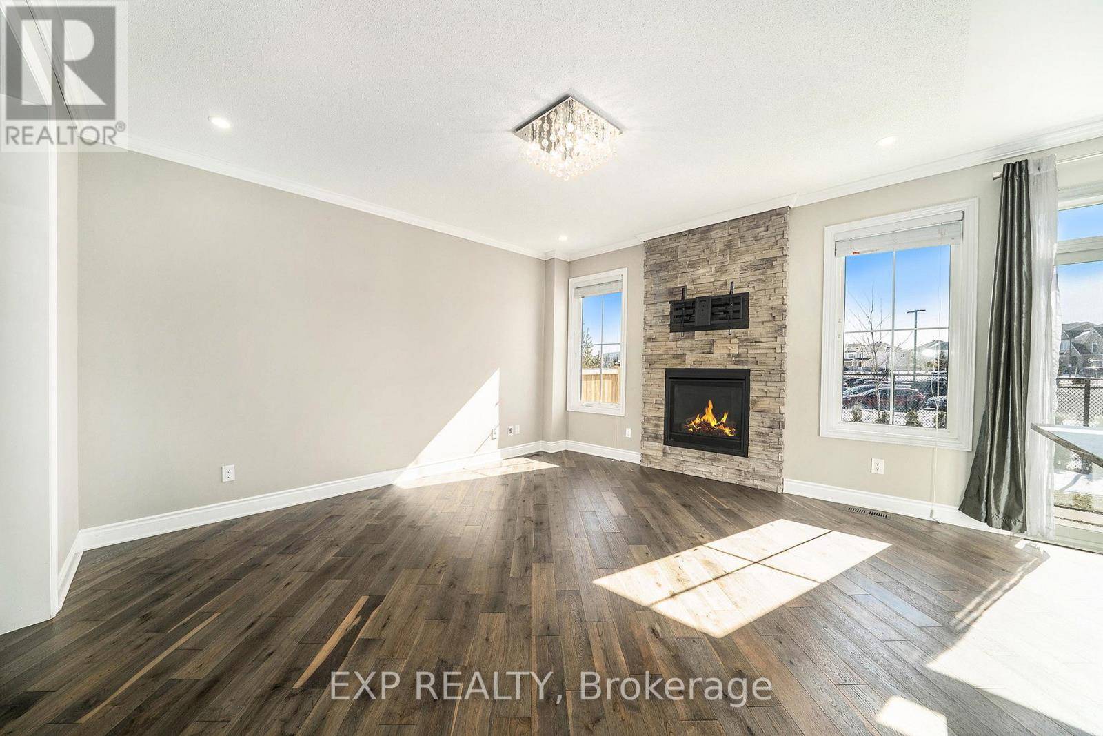 Ottawa, ON K2J6J7,106 BURBOT STREET