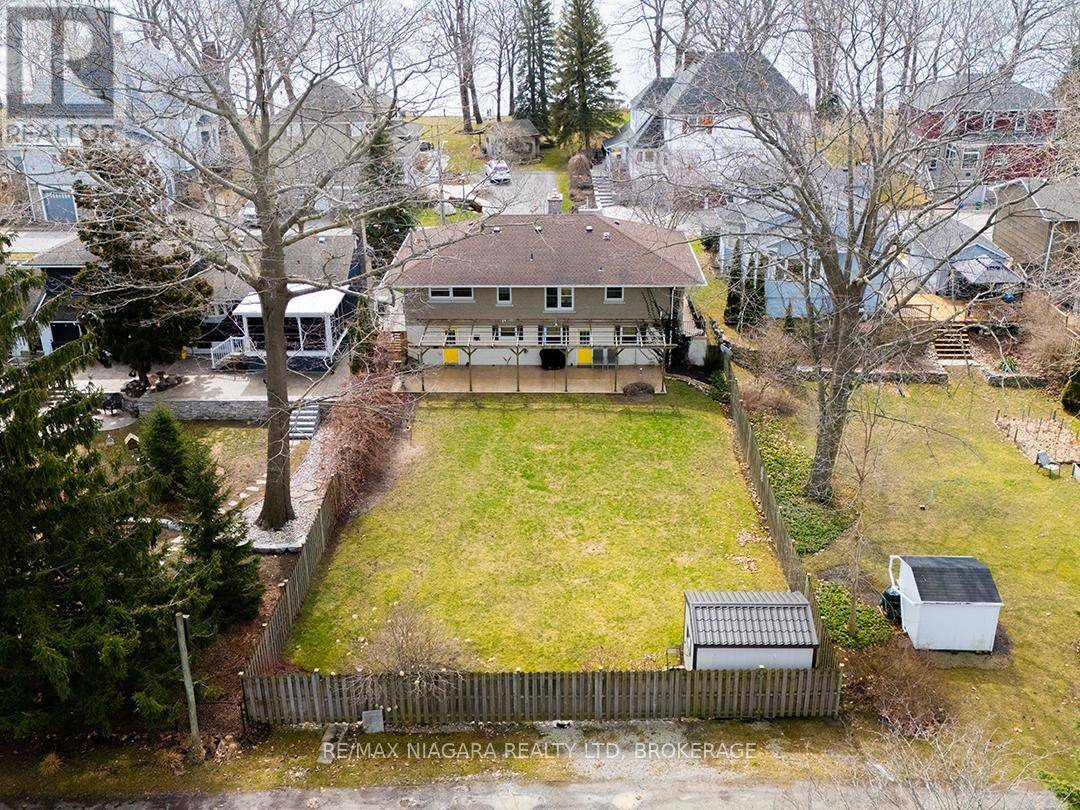 Port Colborne (sugarloaf), ON L3K2R9,94 TENNESSEE AVENUE