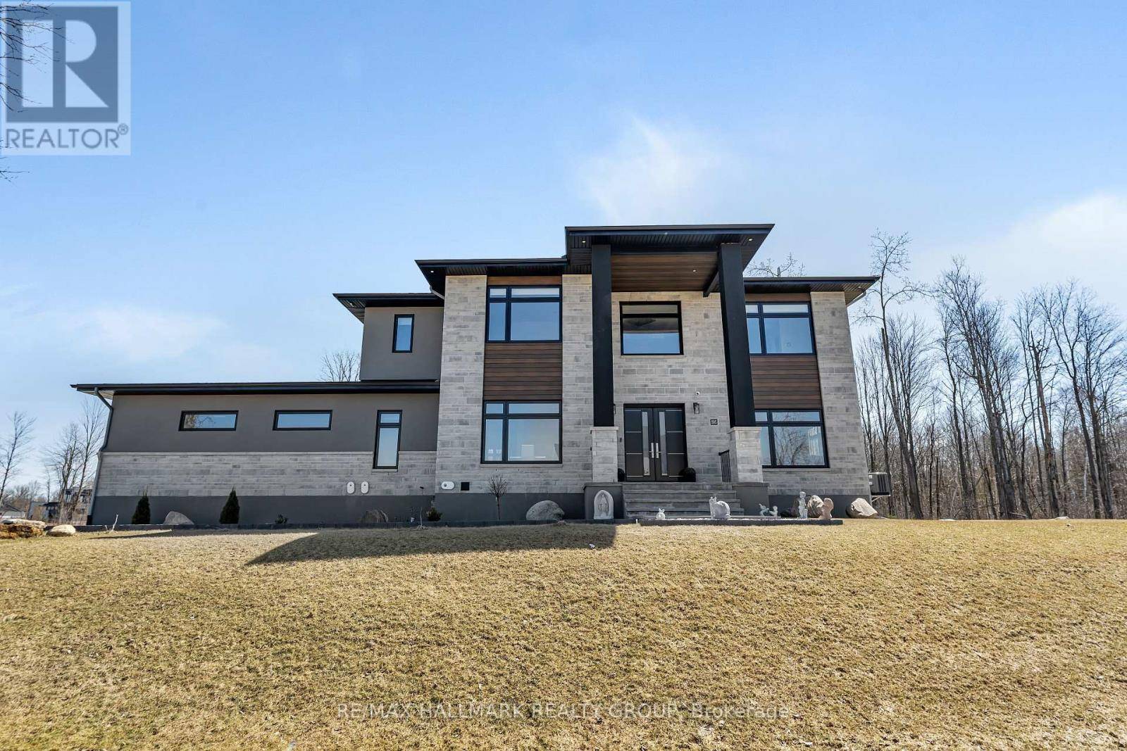 Ottawa, ON K4P0G3,595 SHOREWAY DRIVE