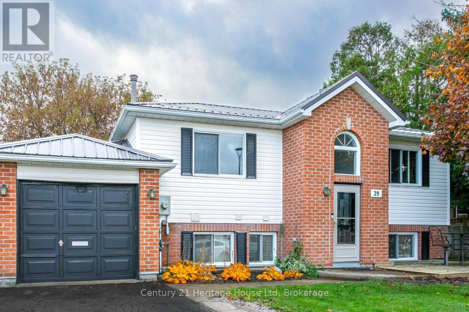 Woodstock (woodstock - South), ON N4S8X1,28 ANDERSON STREET