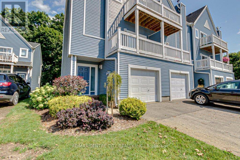 Central Elgin (port Stanley), ON N5L1E9,374 FRONT ST ##14