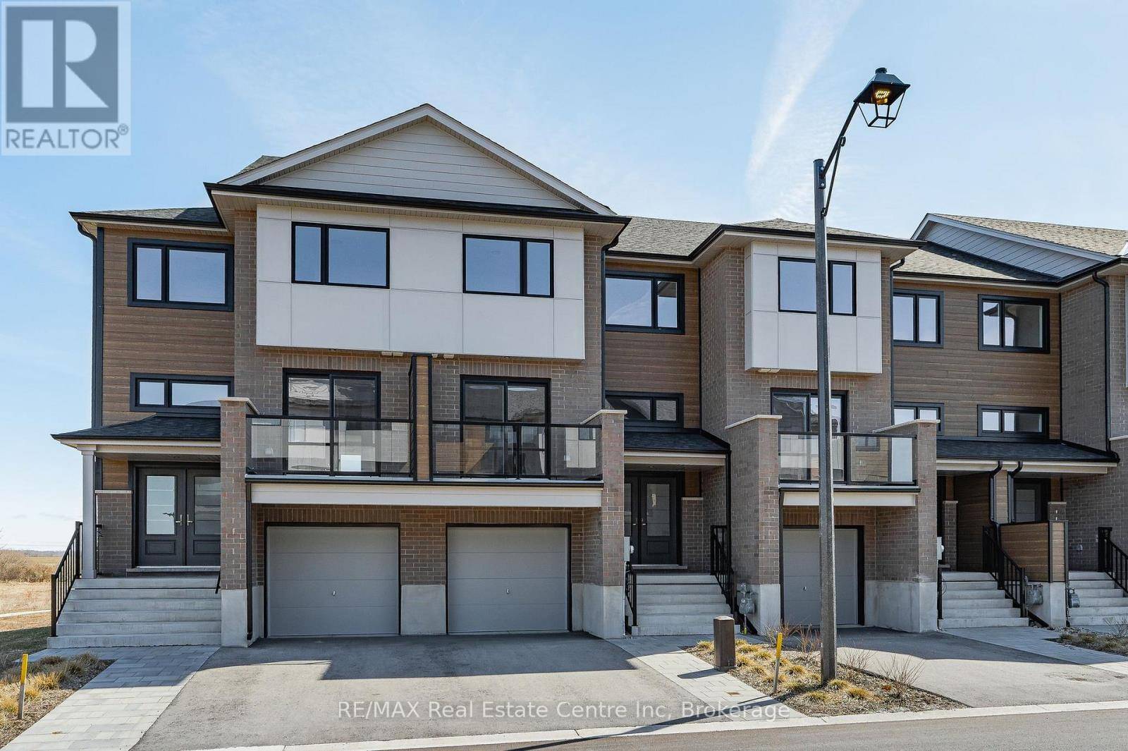 Minto, ON N0G2P0,182 Bridge CRES #7