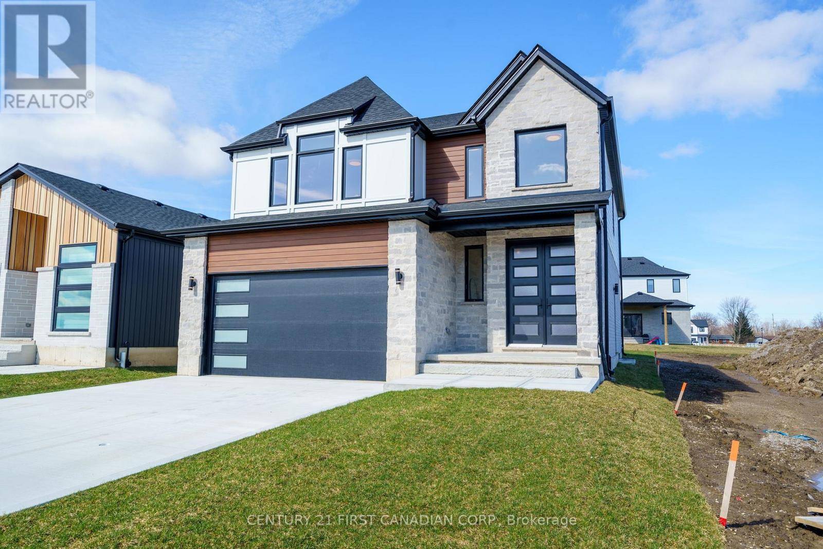 North Middlesex (alisa Craig), ON N0M1A0,15 SHELDABREN STREET