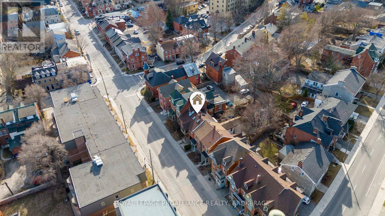 Kingston (14 - Central City East), ON K7L3G1,198 BAGOT STREET