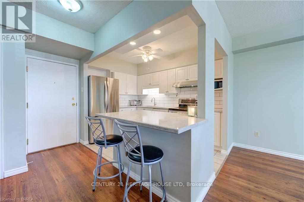 Brant (brantford Twp), ON N3P1Z5,9 Bonheur CT #109