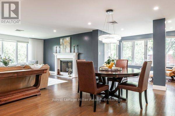 Stratford, ON N5A7S3,30 FRONT ST #205