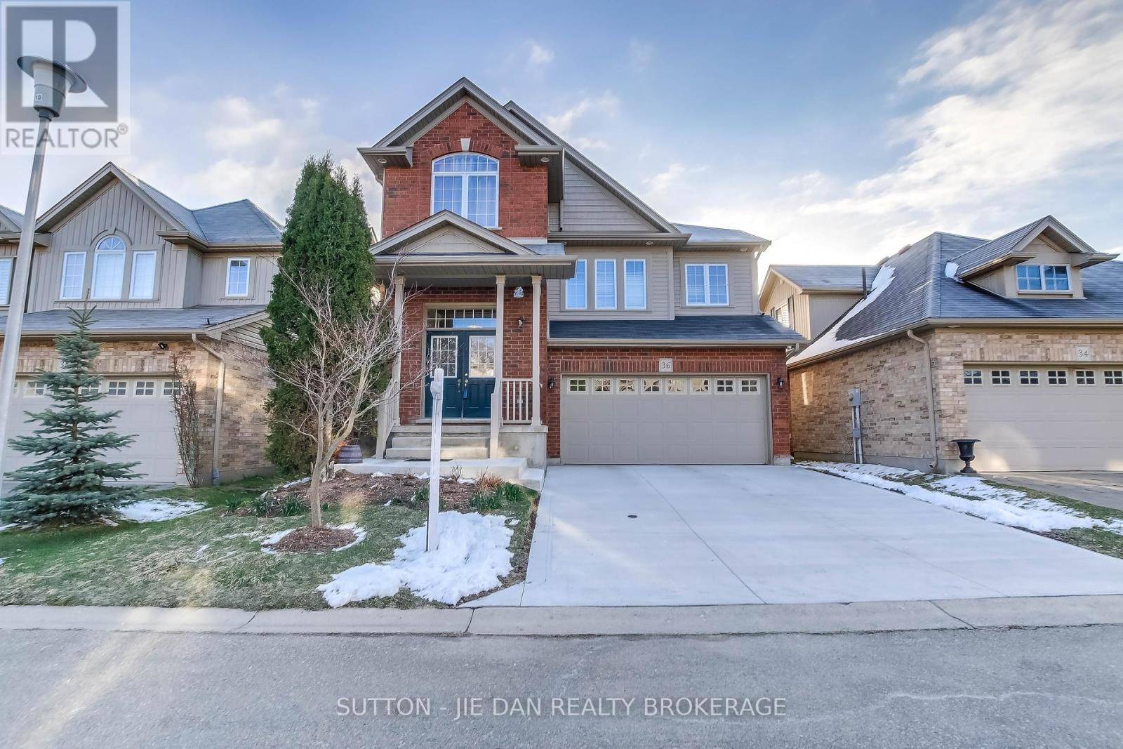London North (north B), ON N5X0B3,400 SKYLINE AVE #36