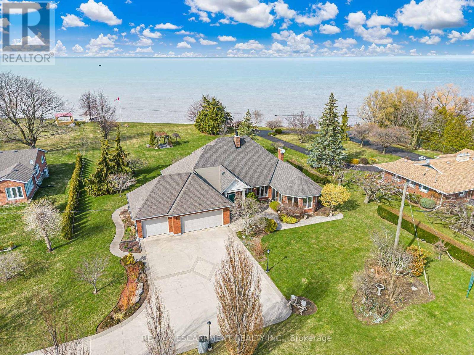 Lincoln (lincoln-jordan/vineland), ON L3J0X1,3503 LAKESHORE ROAD